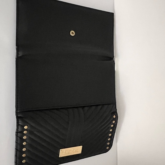 Black and gold wallet with studs #luxuryaccessories bebe - Picture 6 of 6